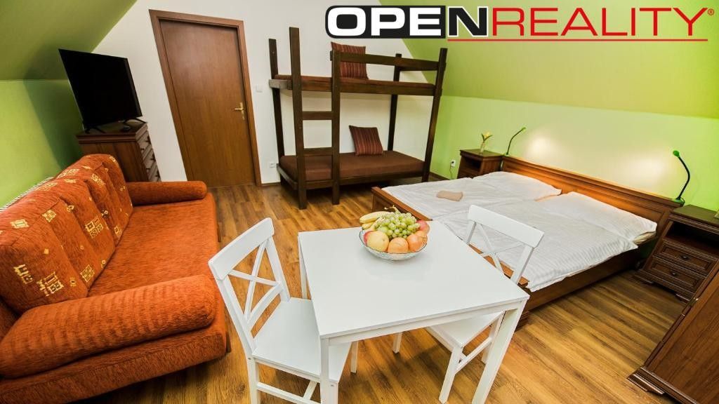 Prodej nemovitosti 280 m² - foto 14
