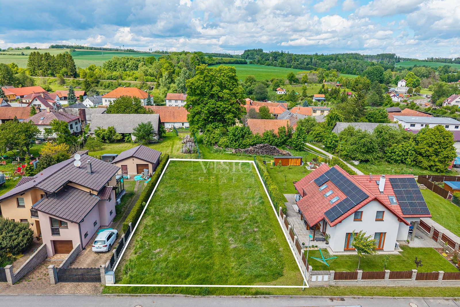 Prodej pozemku 893 m² - foto 1
