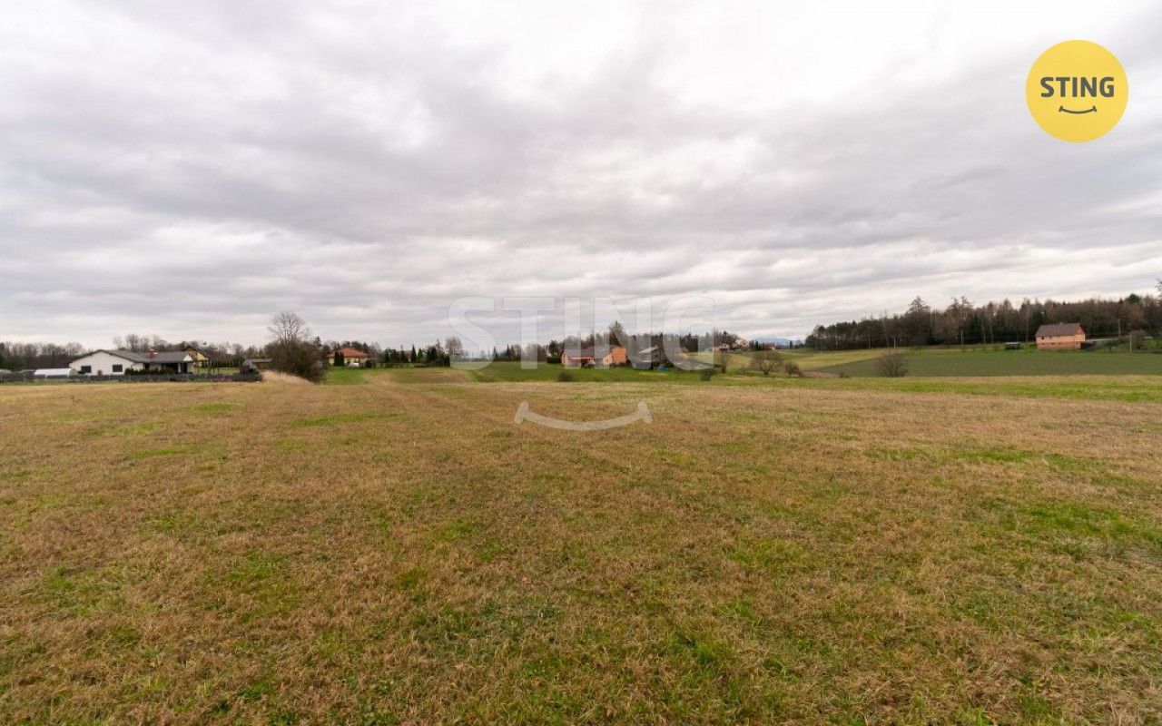 Prodej nemovitosti 25667 m² - foto 3