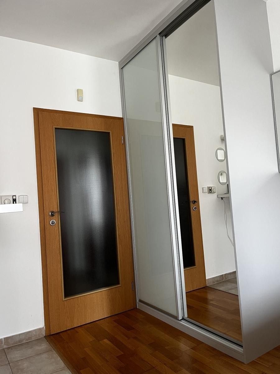 Pronájem bytu 1+kk 35 m² - foto 8