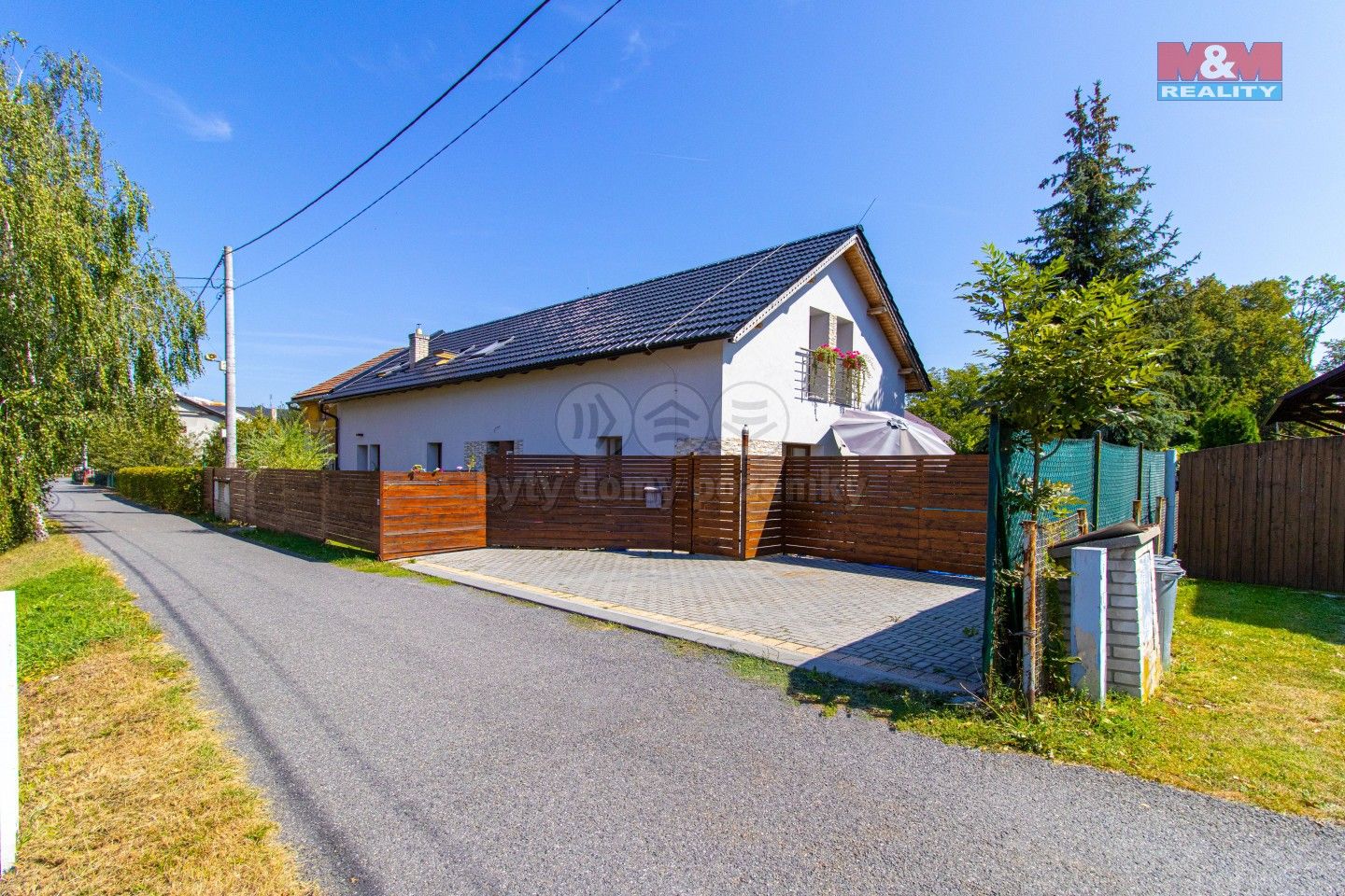 Prodej domu 240 m² - foto 1