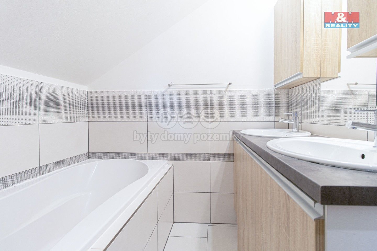 Prodej domu 240 m² - foto 9