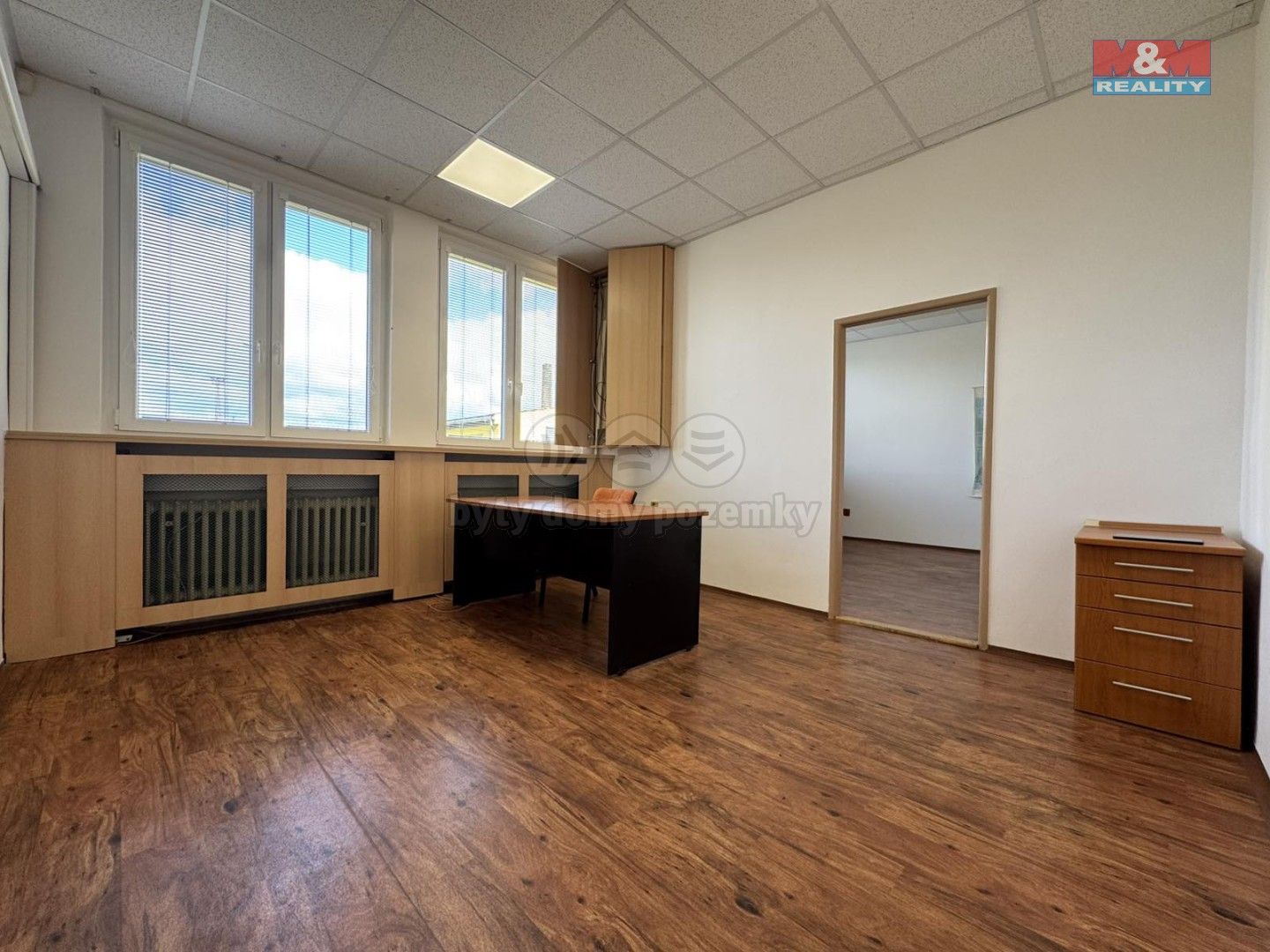 Pronájem komerčního prostoru 240 m² - foto 3