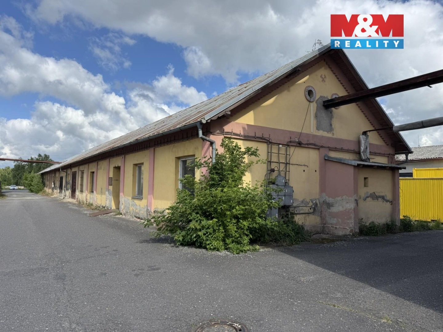 Pronájem komerčního prostoru 600 m² - foto 2