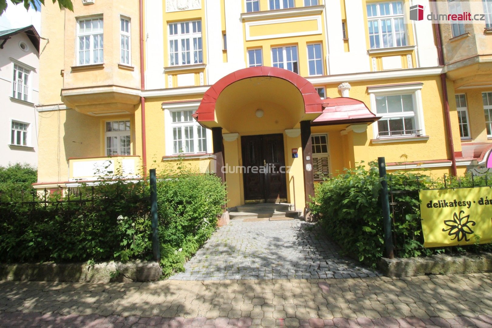 Prodej bytu 2+1 67 m² - foto 1
