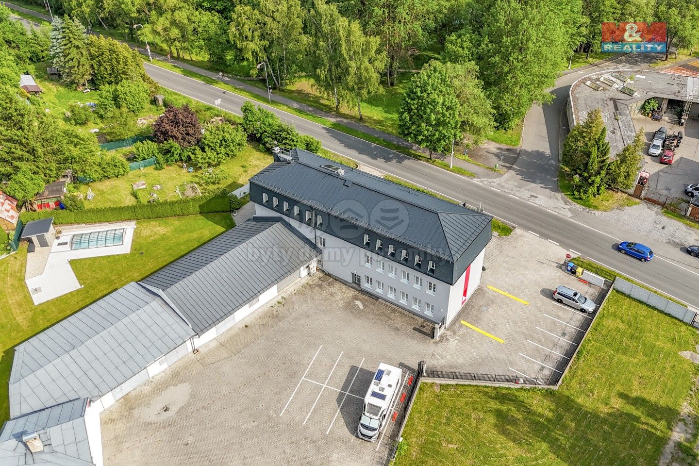 Pronájem komerčního prostoru 77 m² - foto 15