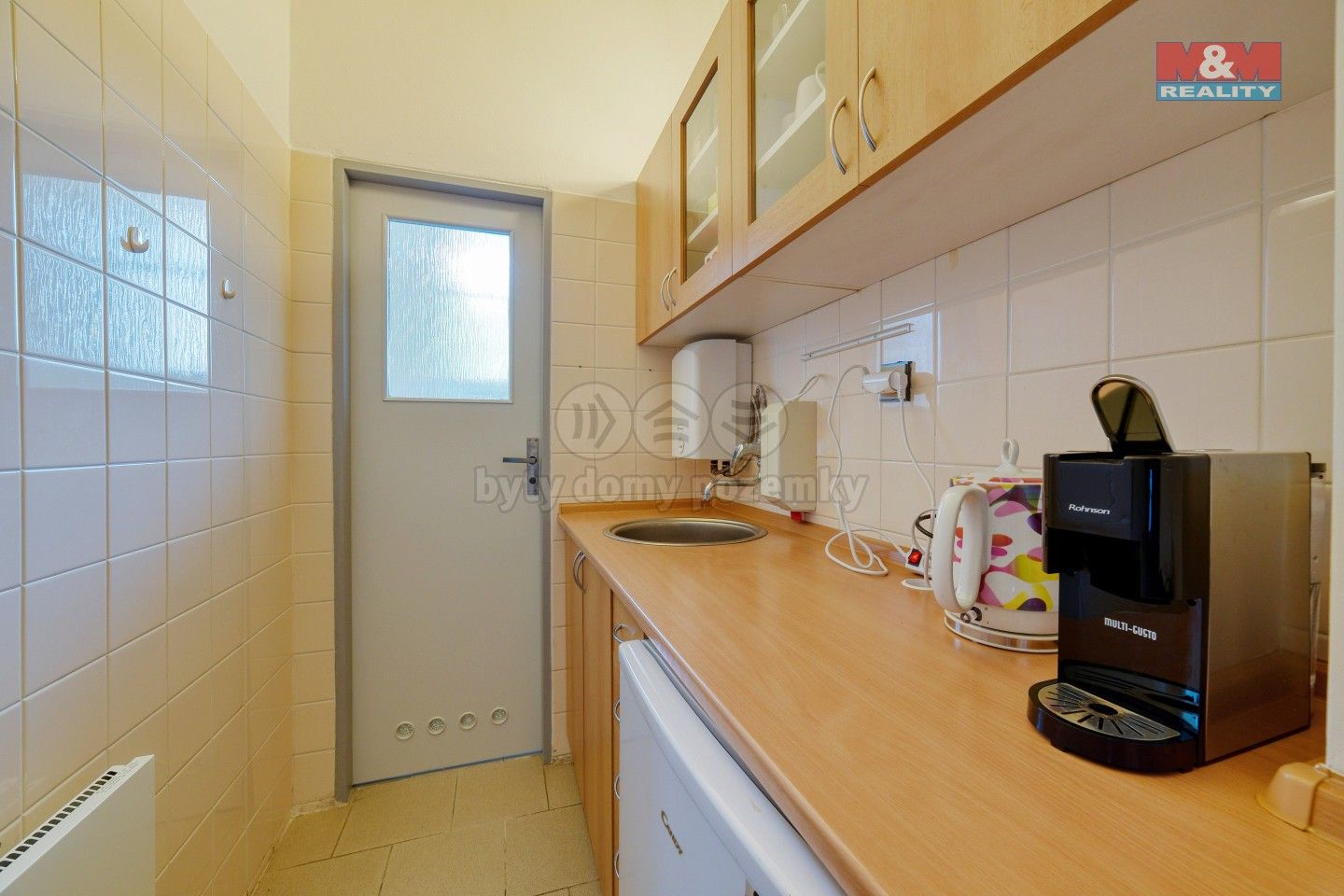 Pronájem komerčního prostoru 77 m² - foto 20