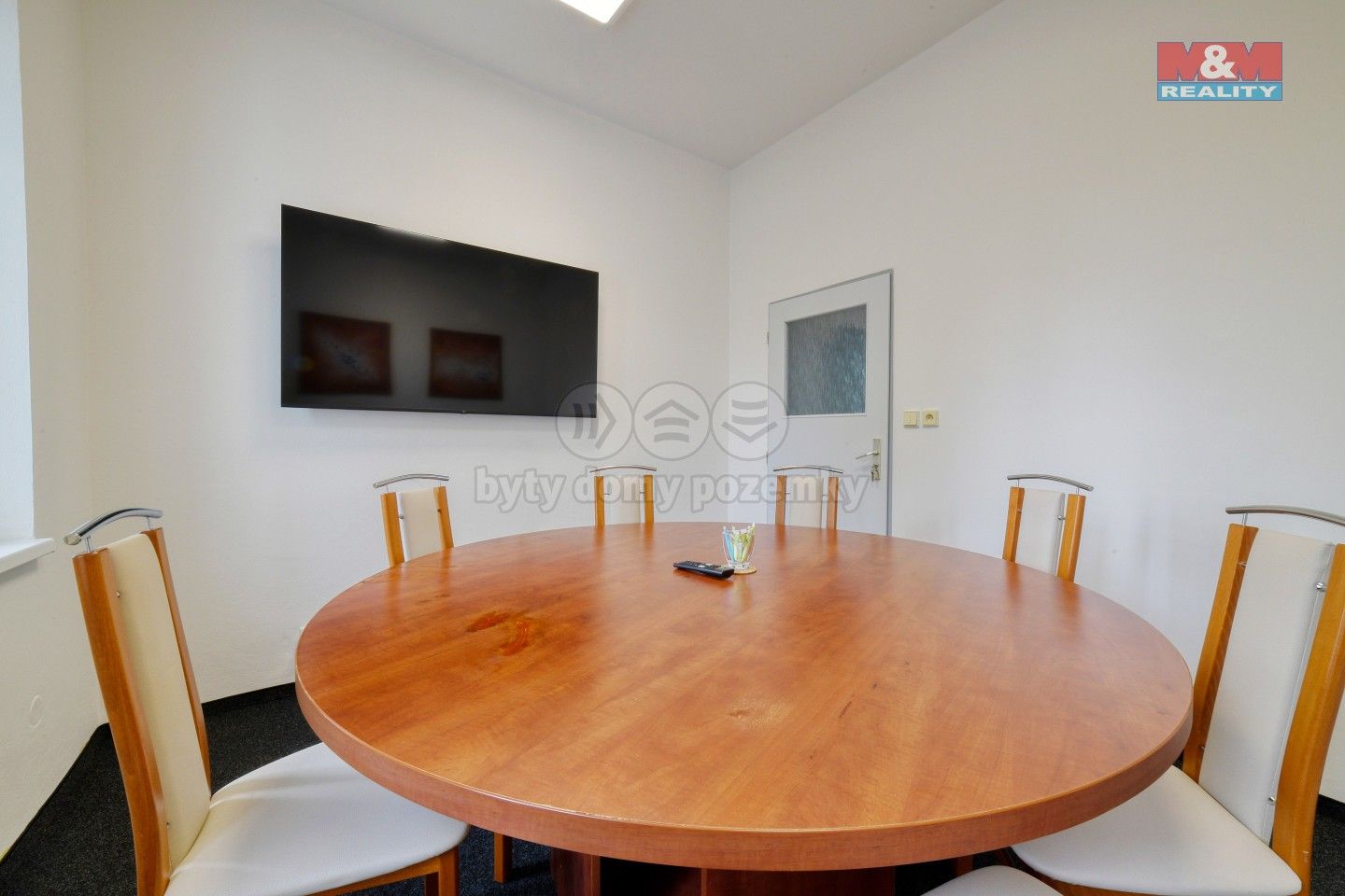Pronájem komerčního prostoru 77 m² - foto 19