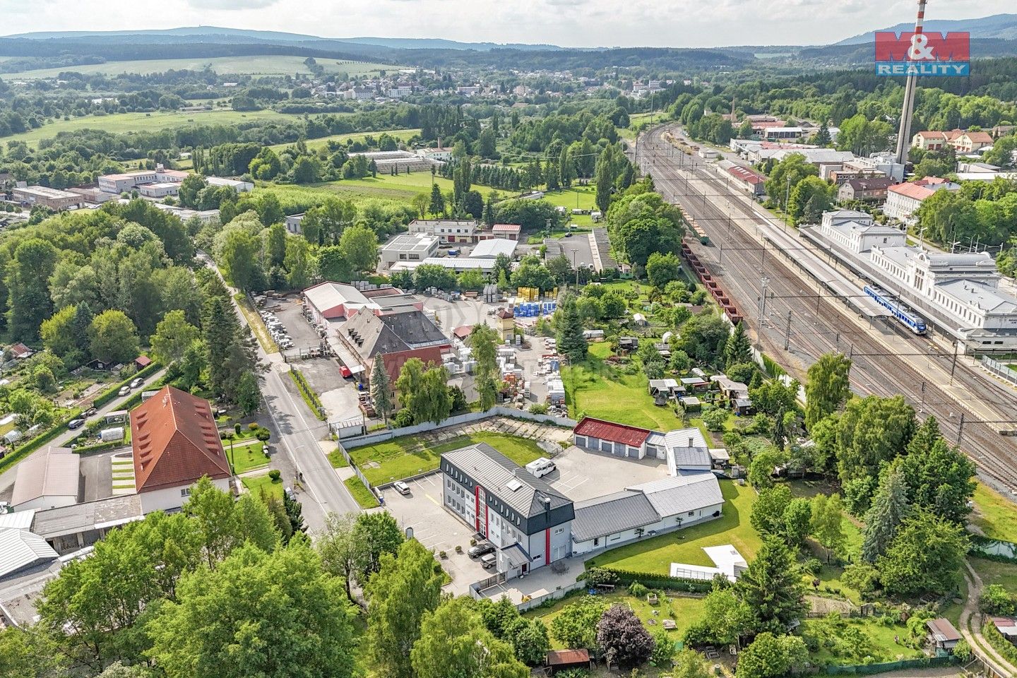 Pronájem komerčního prostoru 77 m² - foto 32