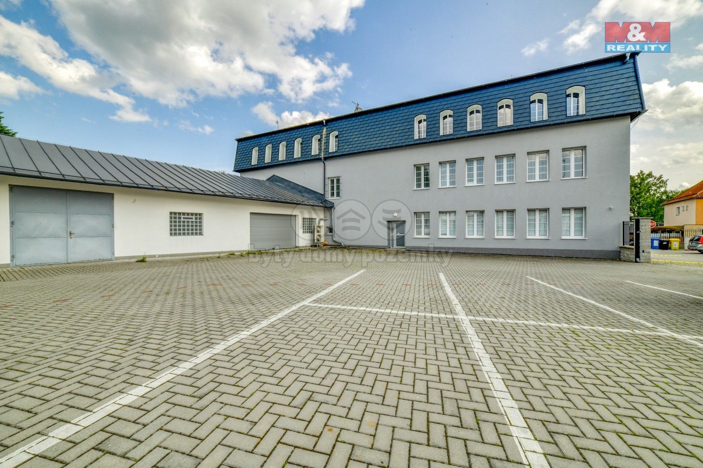 Pronájem komerčního prostoru 77 m² - foto 27