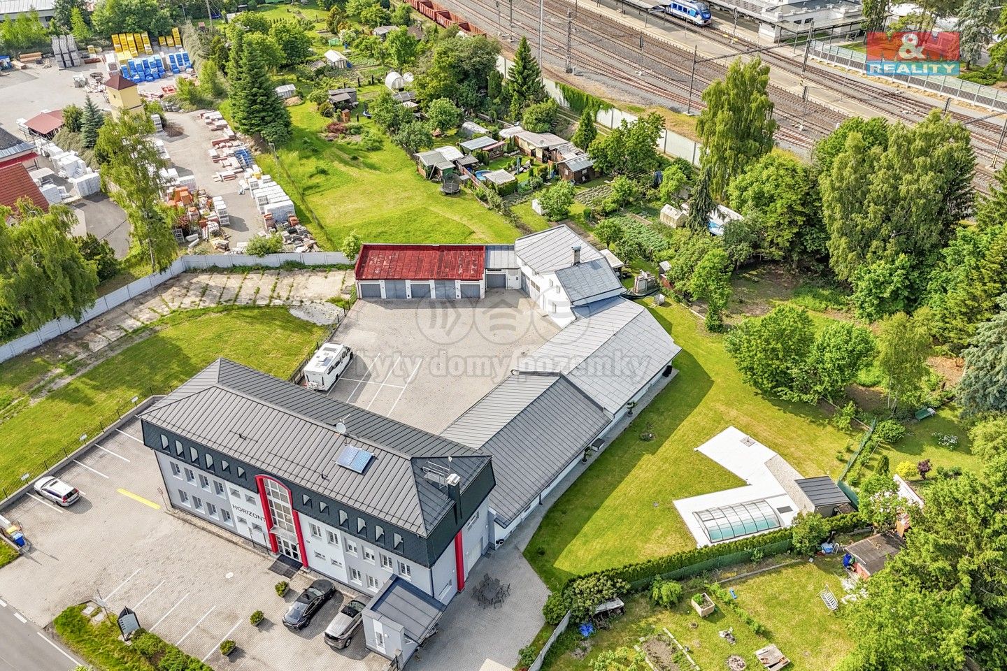 Pronájem komerčního prostoru 77 m² - foto 35