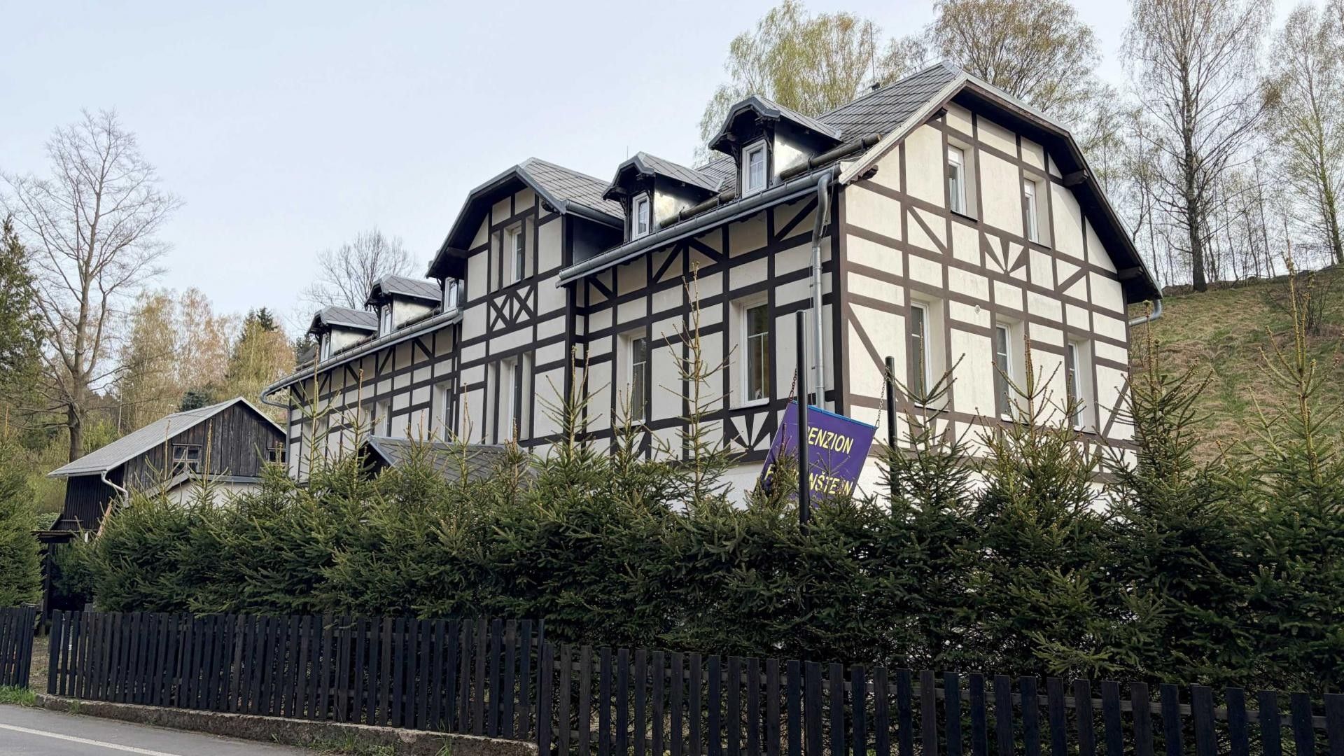 Prodej komerčního prostoru 640 m² - foto 2