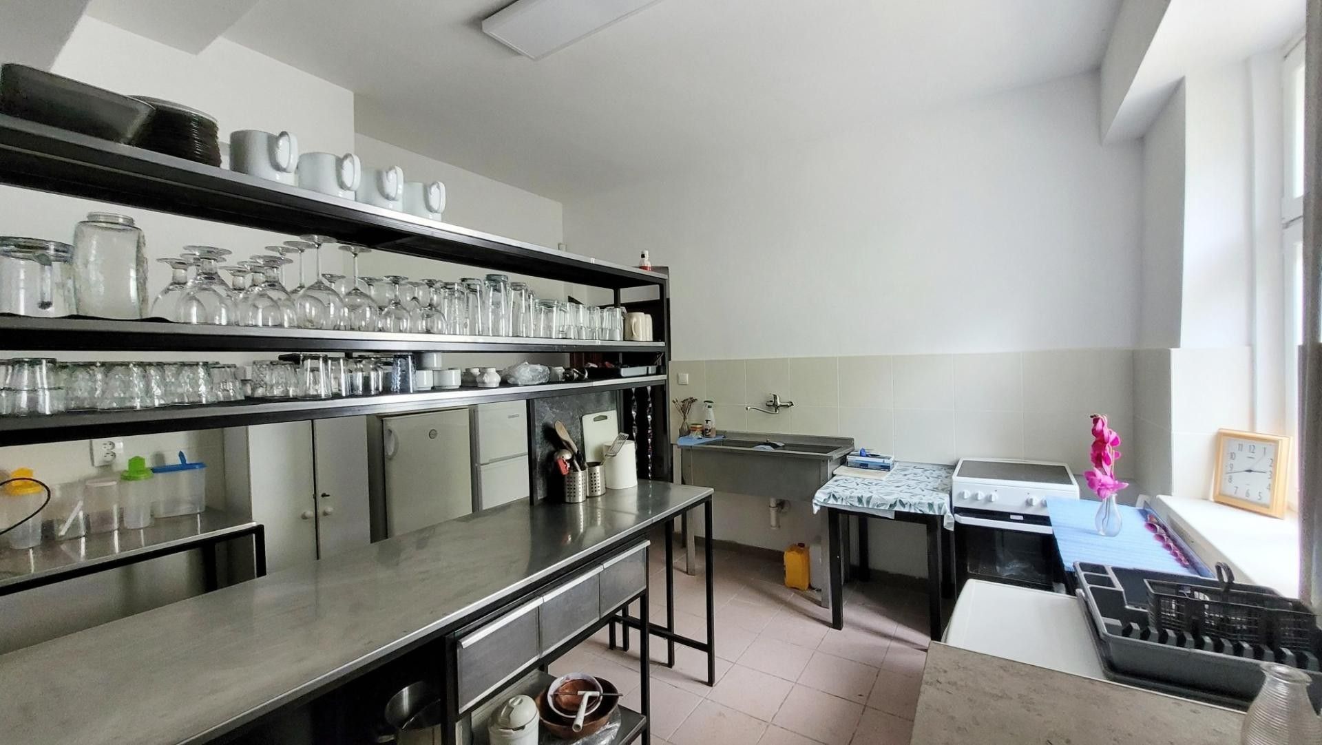 Prodej komerčního prostoru 640 m² - foto 18