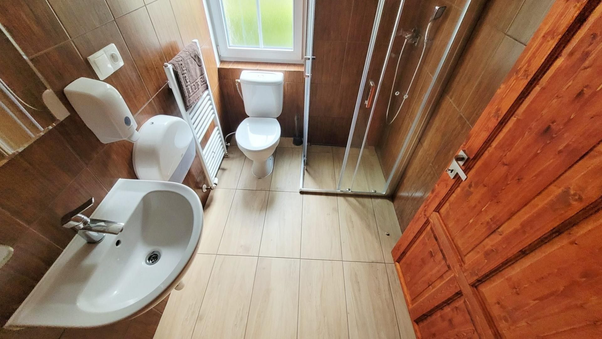 Prodej komerčního prostoru 640 m² - foto 28
