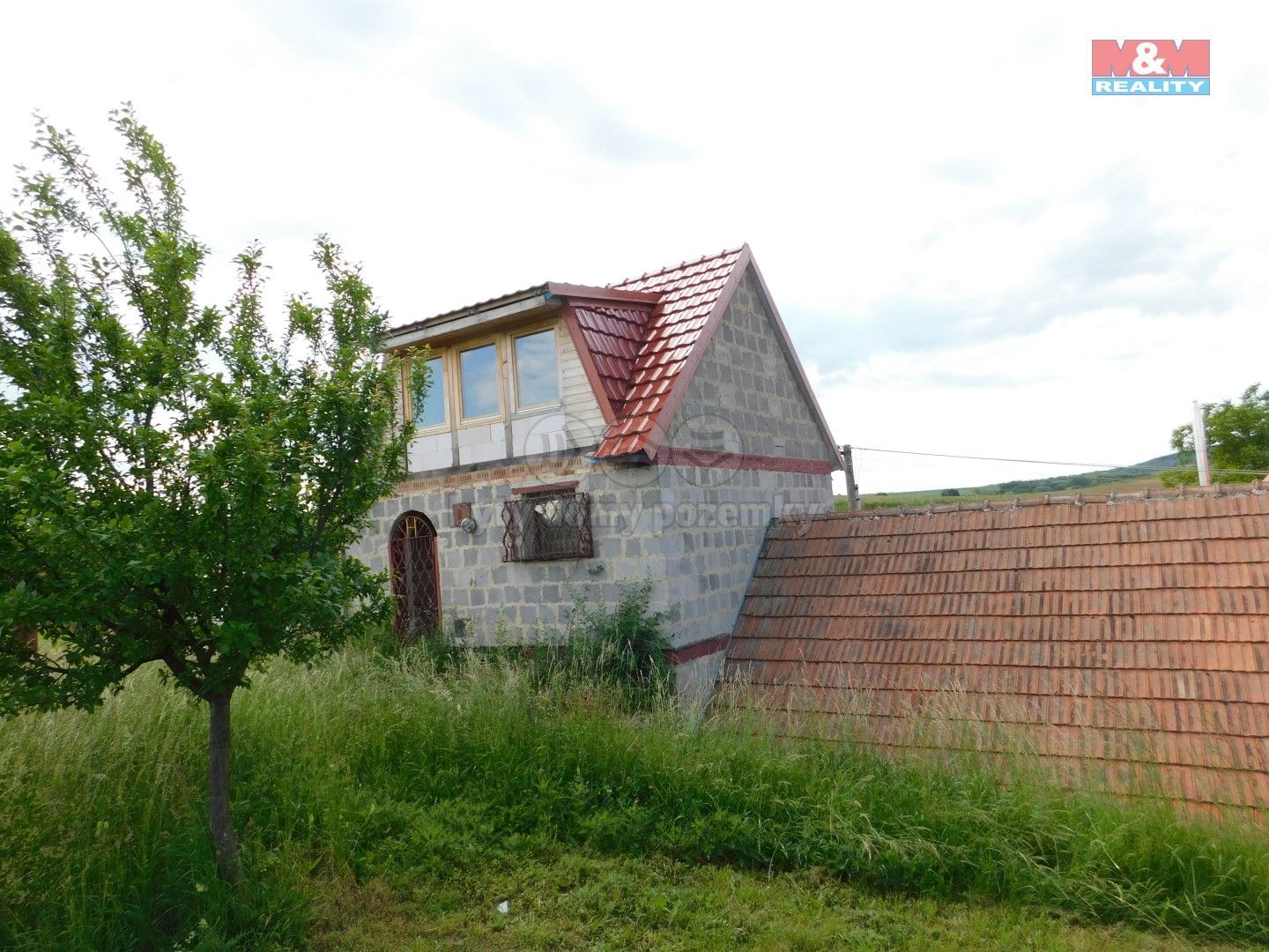 Prodej nemovitosti 200 m² - foto 12
