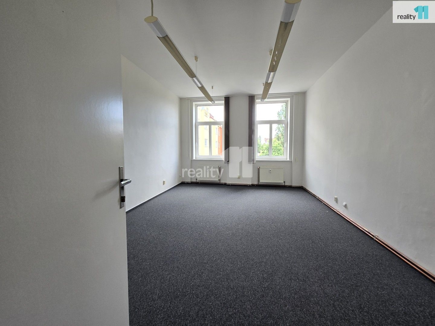 Pronájem komerčního prostoru 75 m² - foto 6