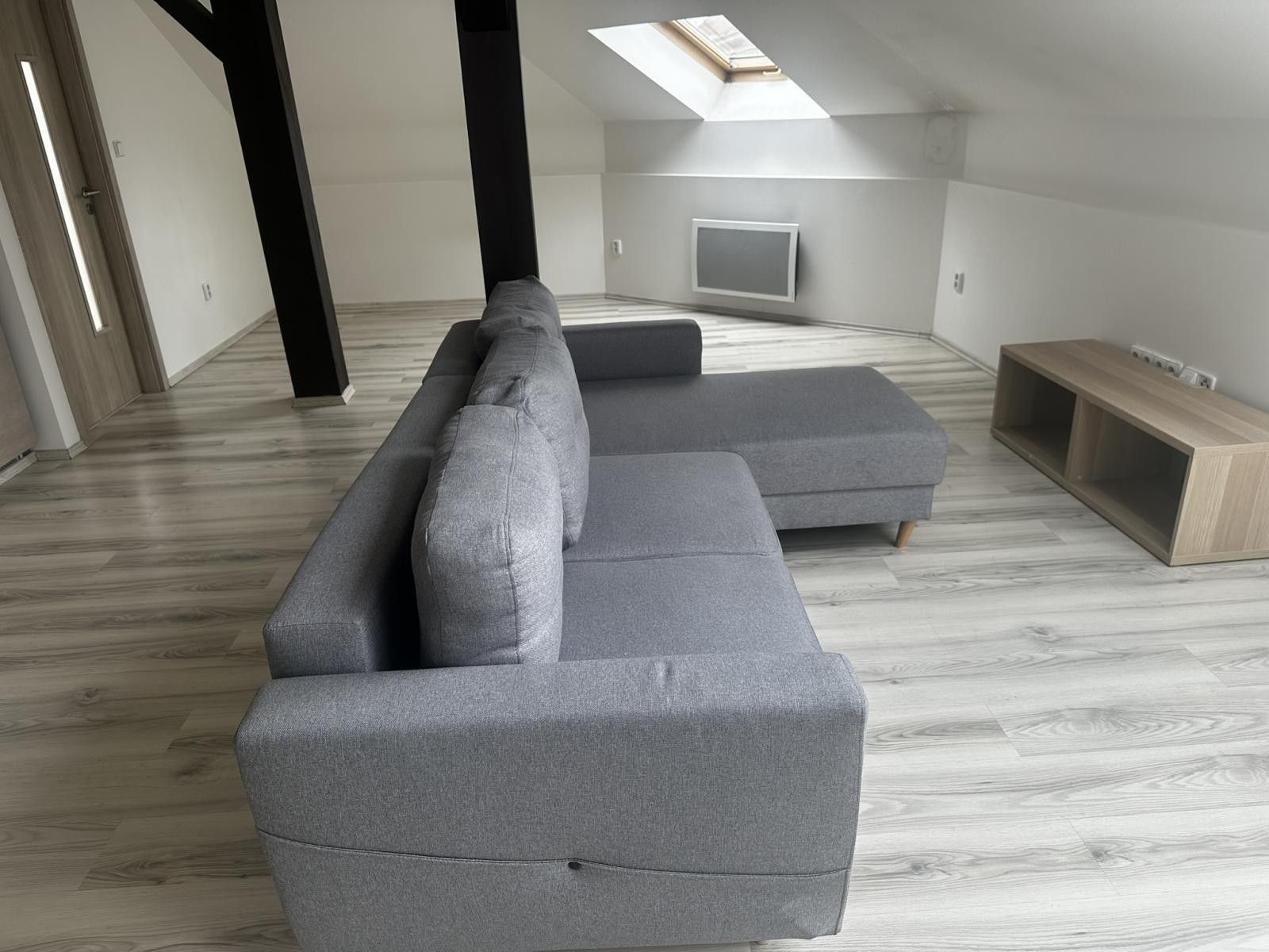 Pronájem bytu 2+kk 62 m² - foto 3
