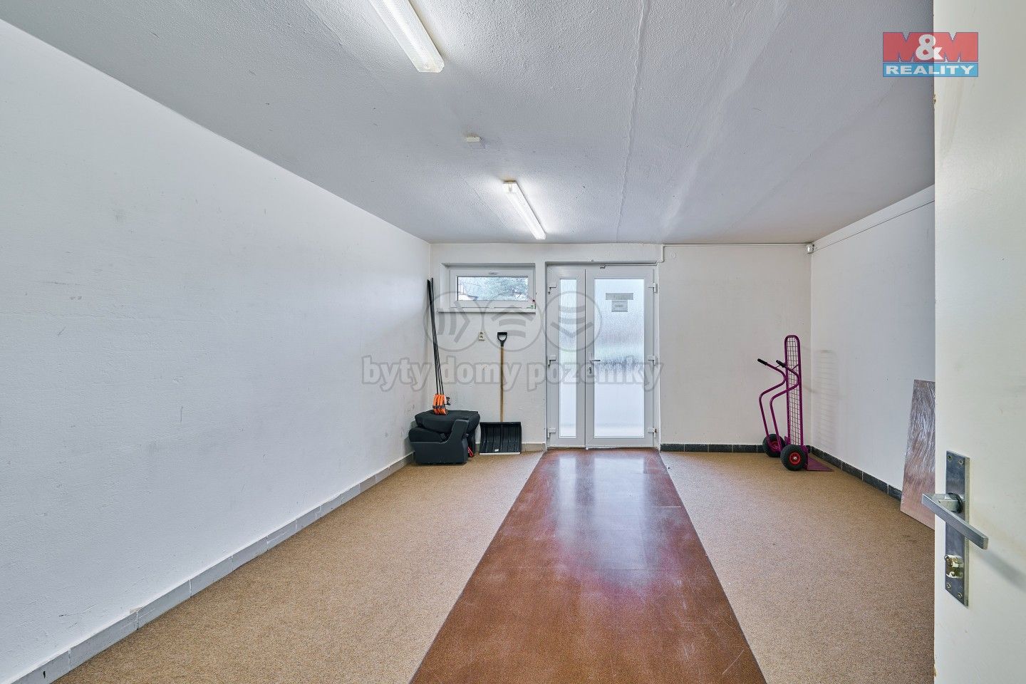 Pronájem komerčního prostoru 327 m² - foto 27