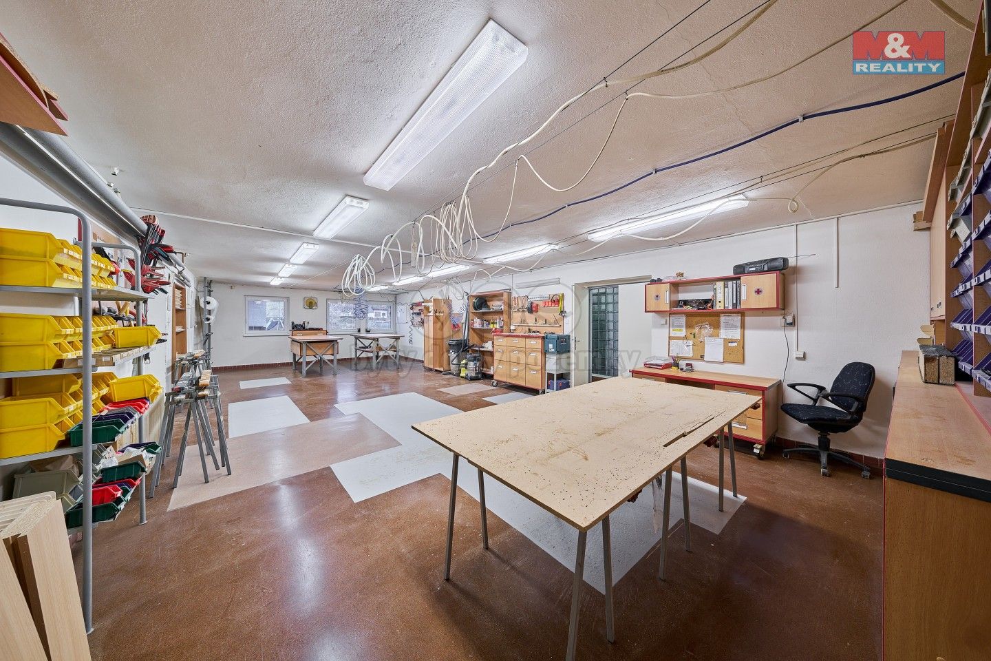 Pronájem komerčního prostoru 327 m² - foto 29