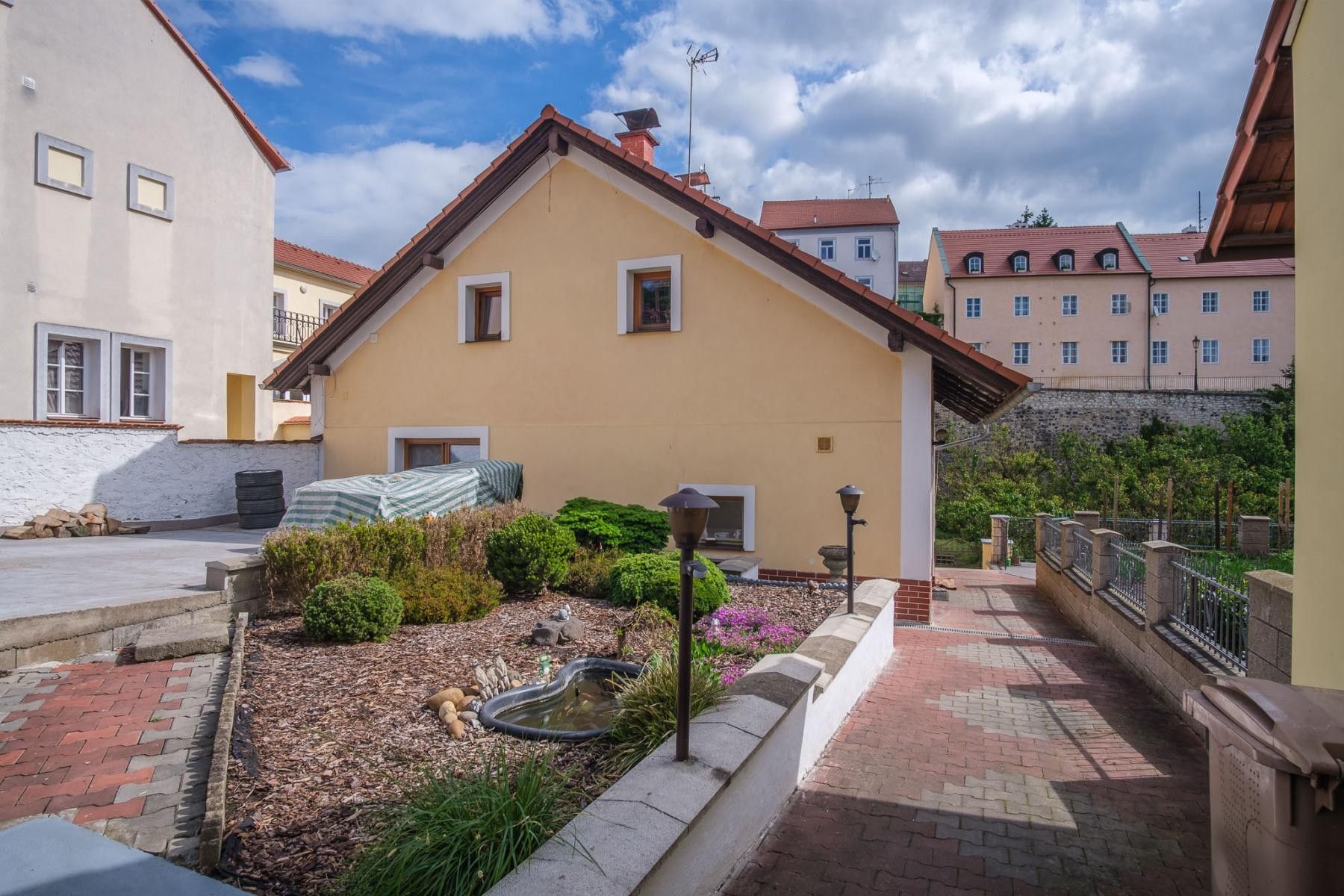 Prodej domu 245 m² - foto 2