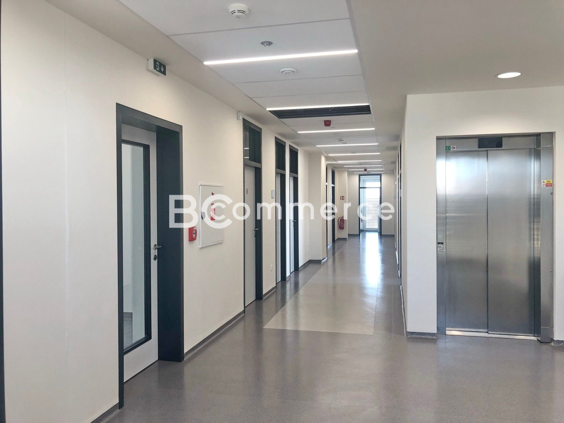Pronájem komerčního prostoru 18 m² - foto 6