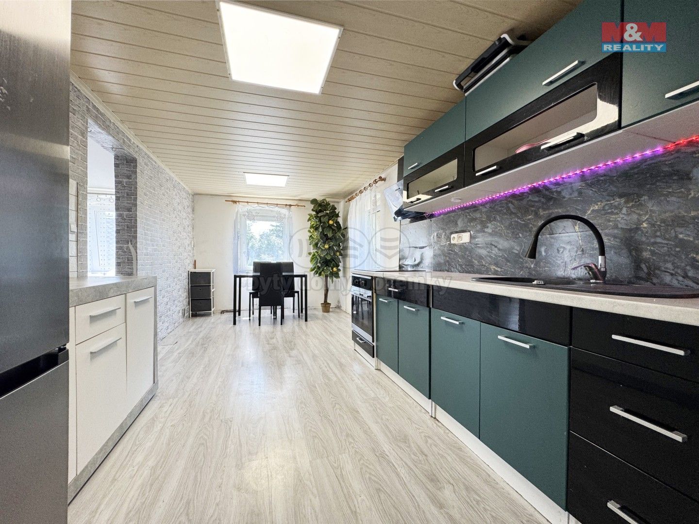 Prodej domu 295 m² - foto 2