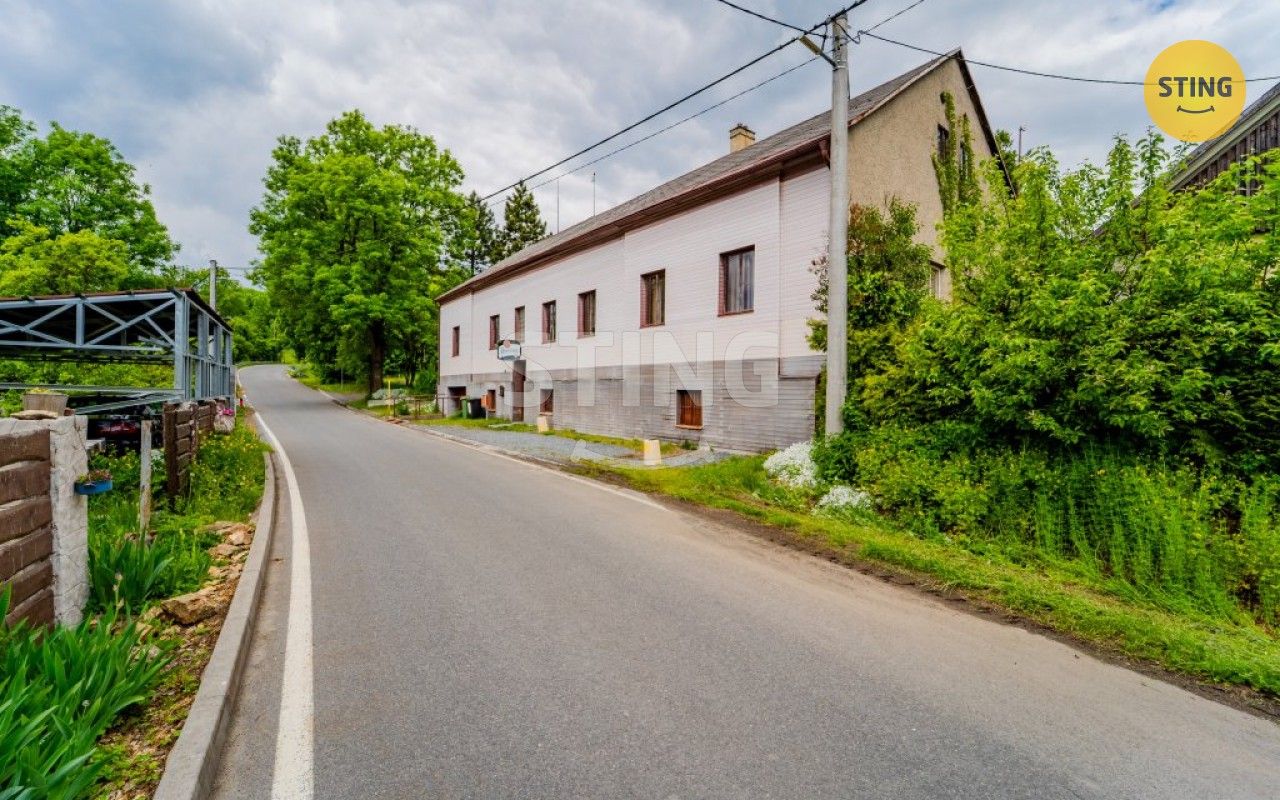 Prodej komerčního prostoru 600 m² - foto 4