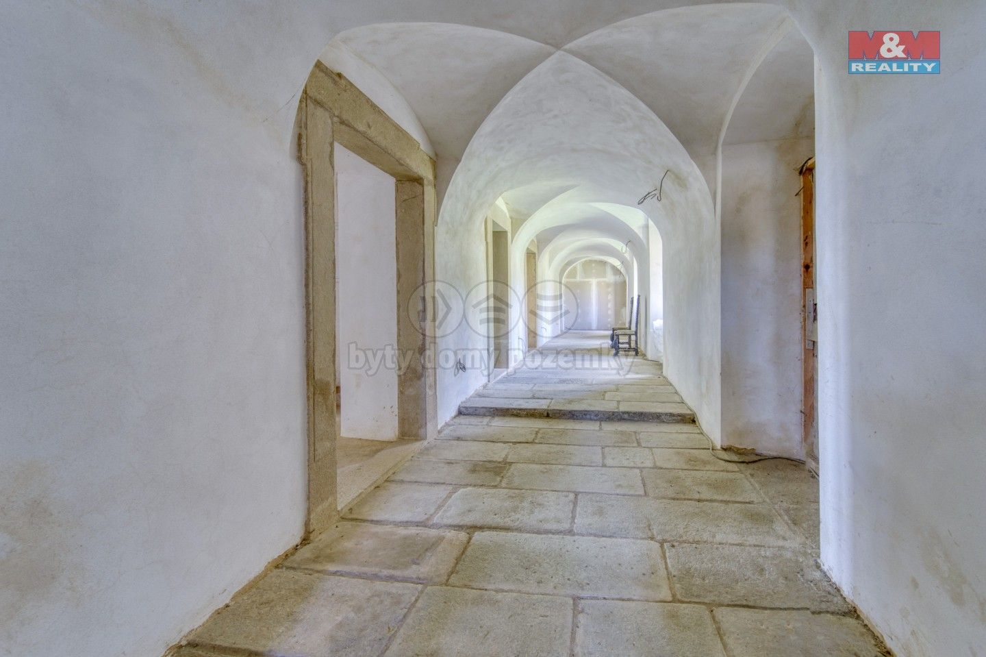 Prodej komerčního prostoru 1614 m² - foto 13