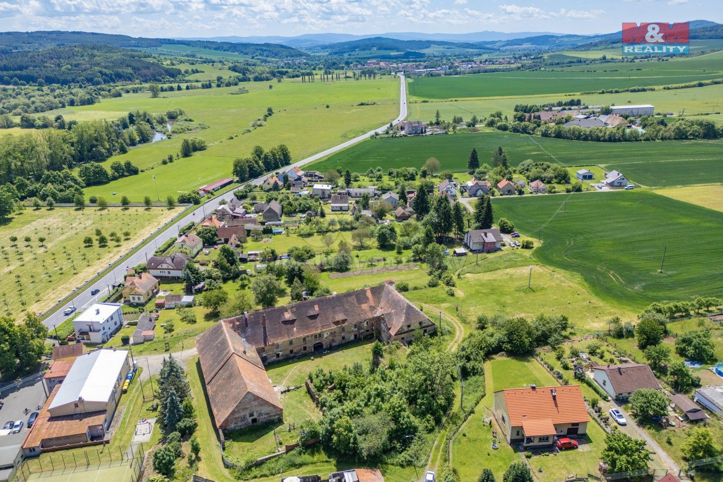 Prodej komerčního prostoru 1614 m² - foto 9