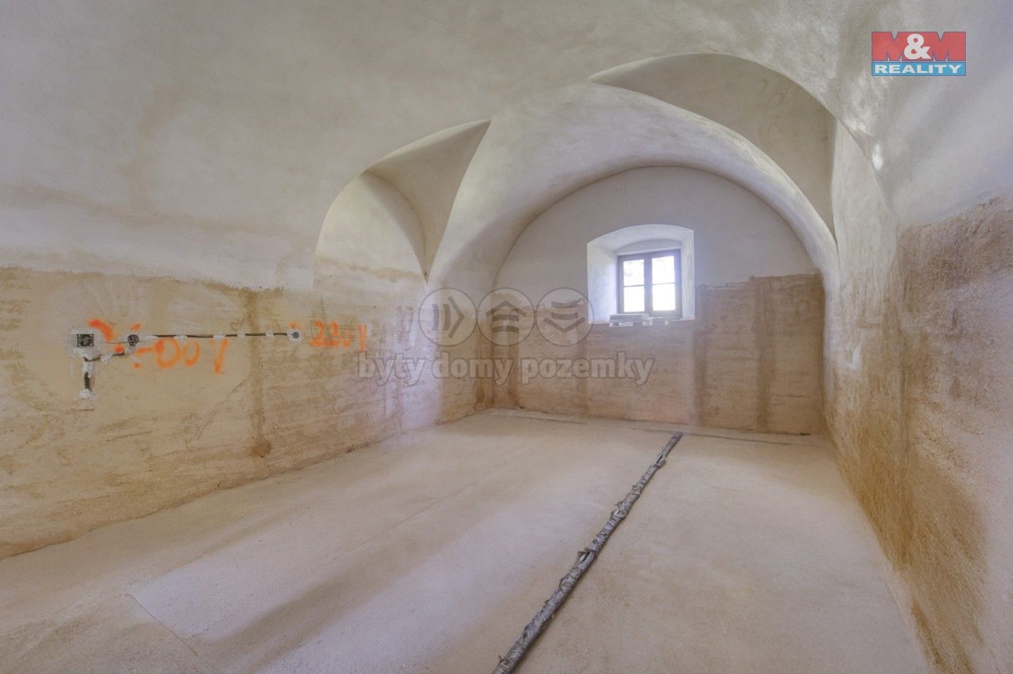Prodej komerčního prostoru 1614 m² - foto 15