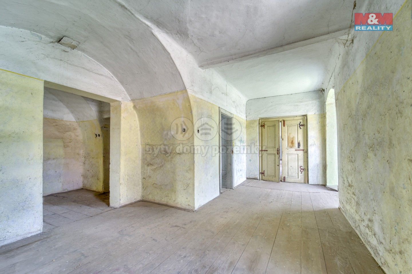 Prodej komerčního prostoru 1614 m² - foto 22