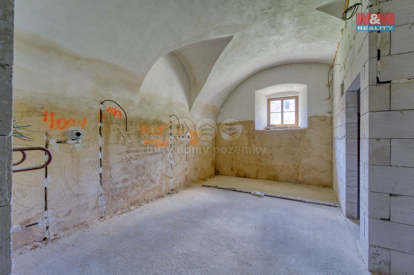 Prodej komerčního prostoru 1614 m² - foto 18