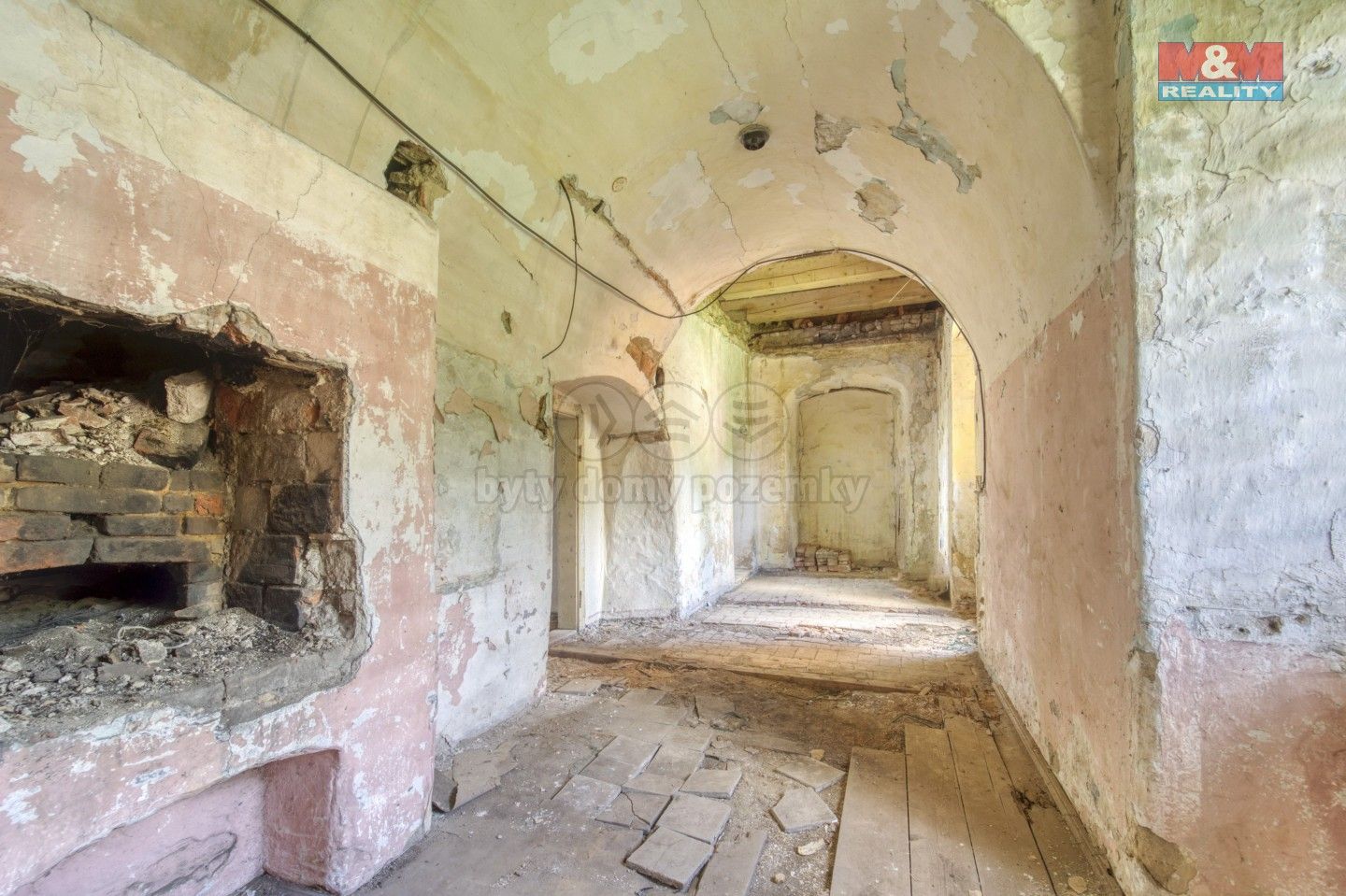 Prodej komerčního prostoru 1614 m² - foto 27
