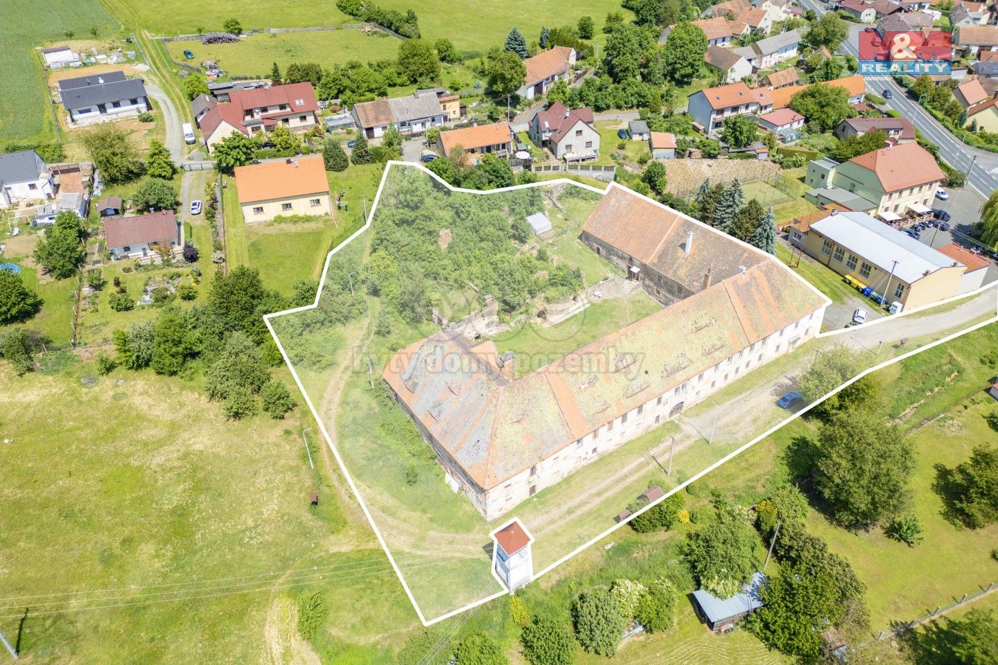 Prodej komerčního prostoru 1614 m² - foto 30