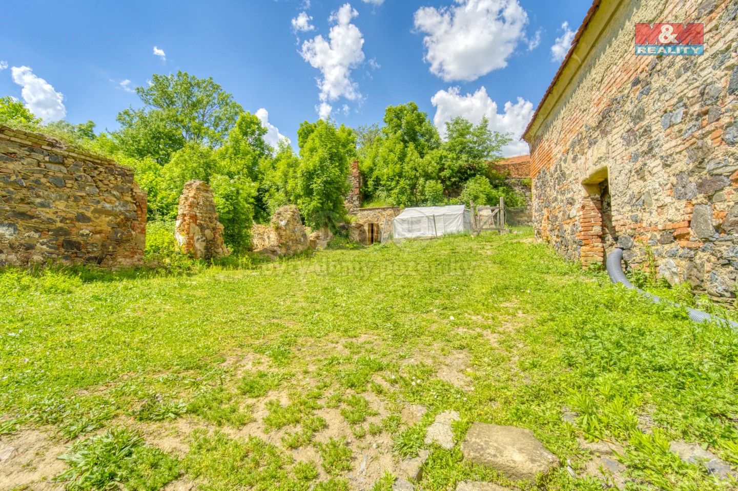 Prodej komerčního prostoru 1614 m² - foto 36