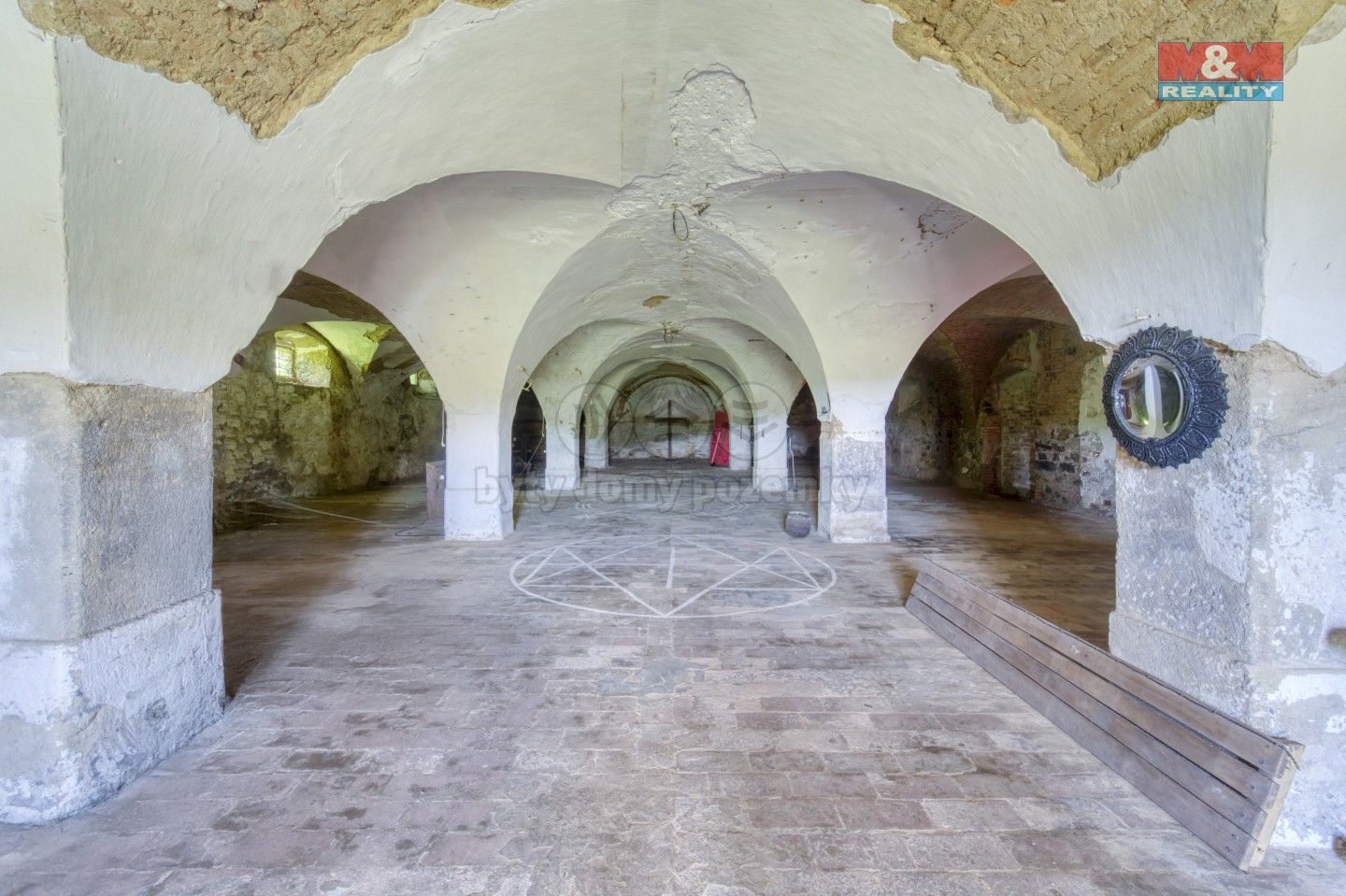 Prodej komerčního prostoru 1614 m² - foto 43