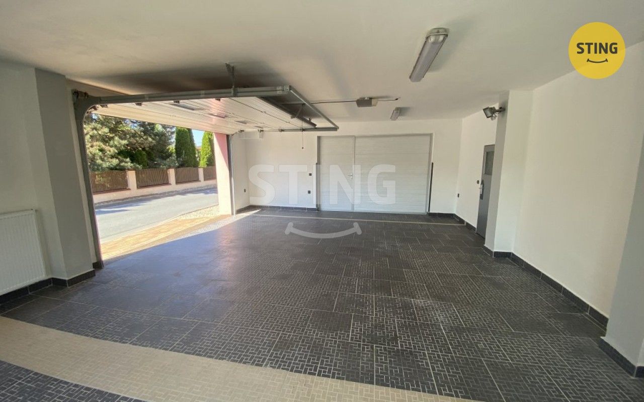 Pronájem komerčního prostoru 60 m² - foto 4