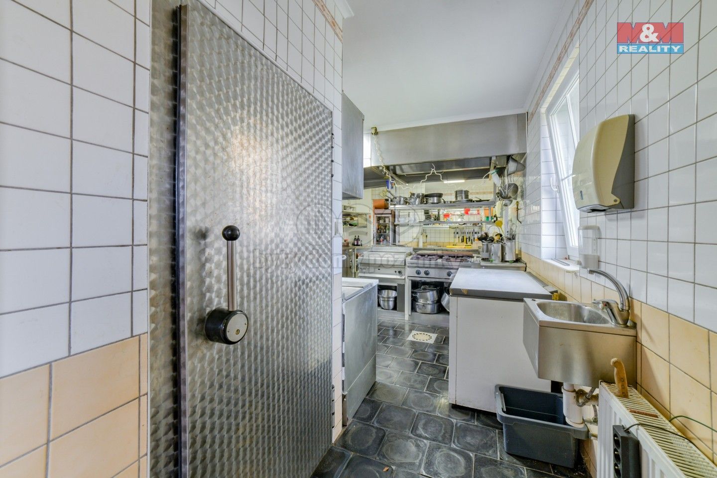 Prodej komerčního prostoru 132 m² - foto 10