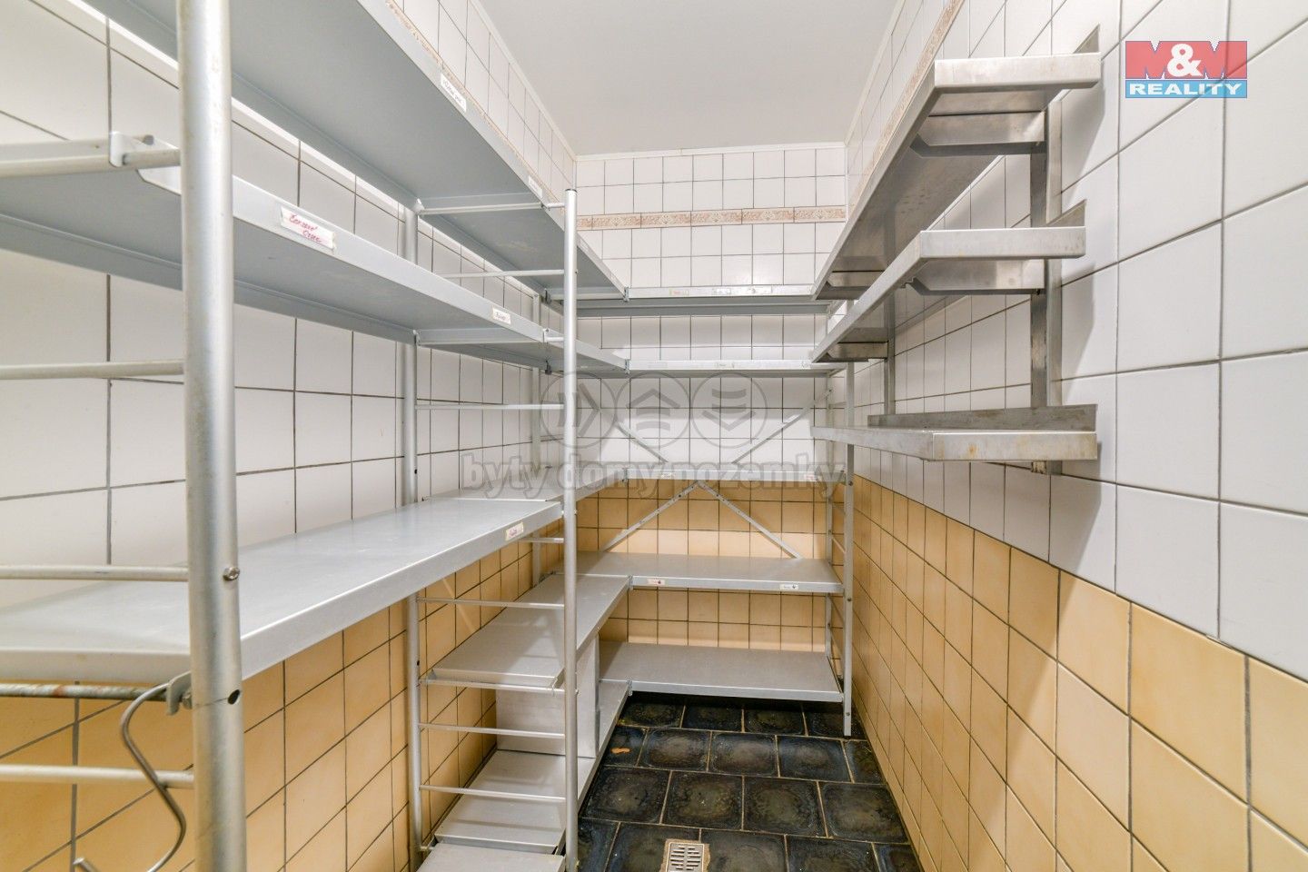 Prodej komerčního prostoru 132 m² - foto 11