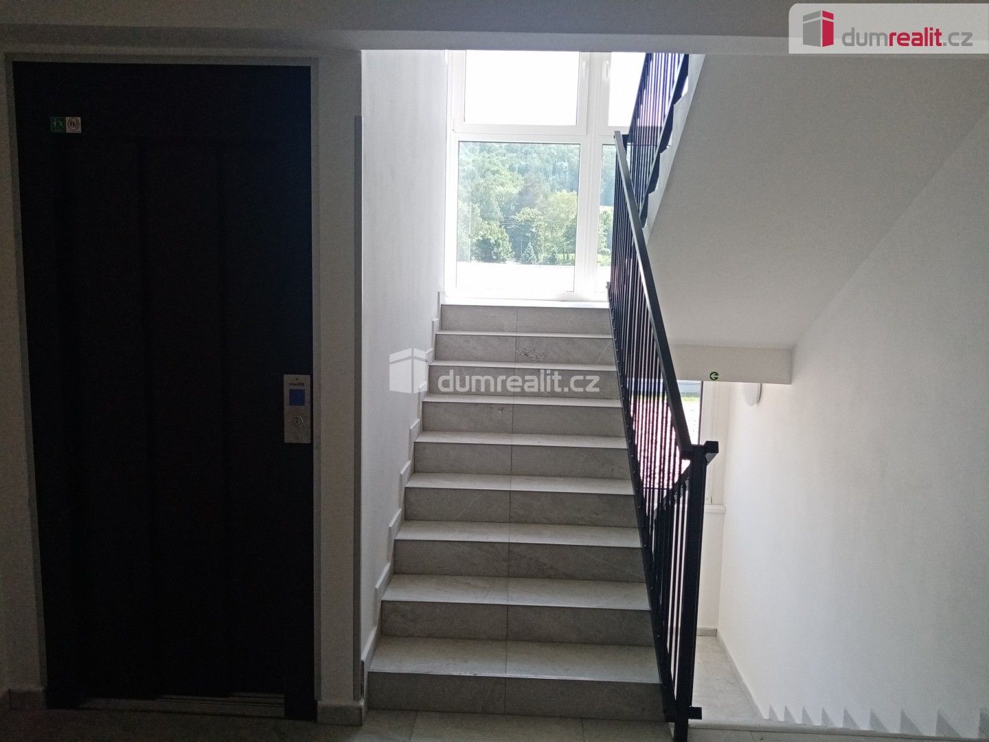 Pronájem bytu 2+kk 33 m² - foto 8