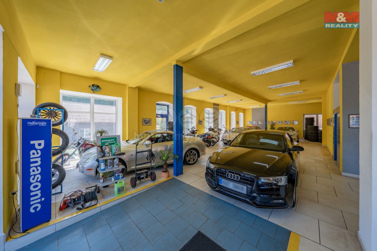 Prodej komerčního prostoru 400 m² - foto 5