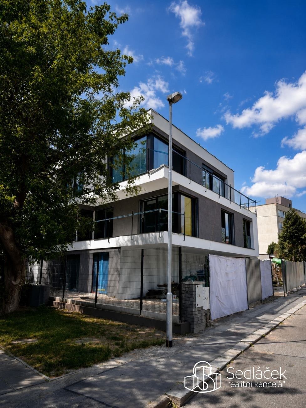 Prodej bytu 2+kk 44 m² - foto 4