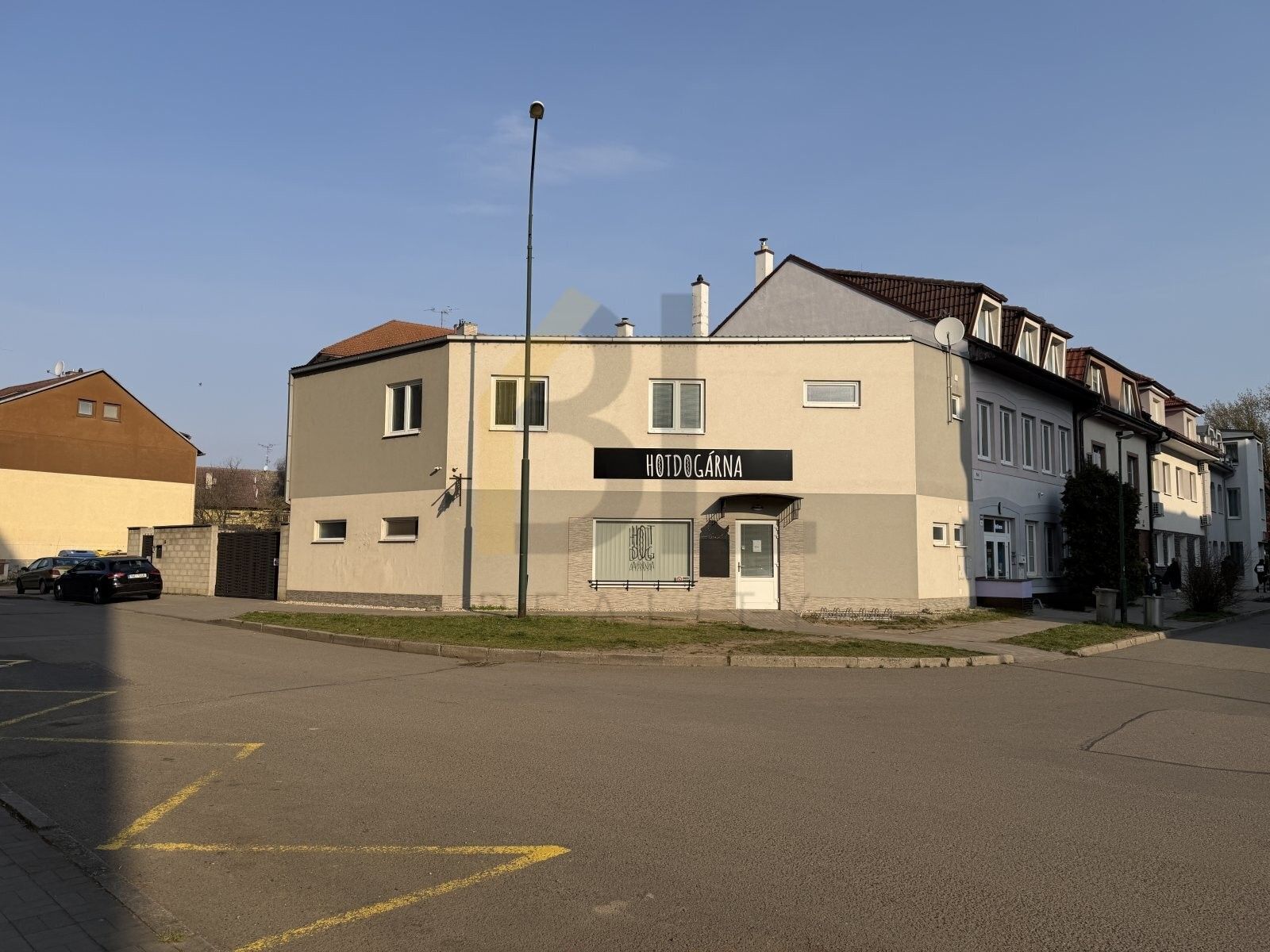 Pronájem komerčního prostoru 122 m² - foto 11