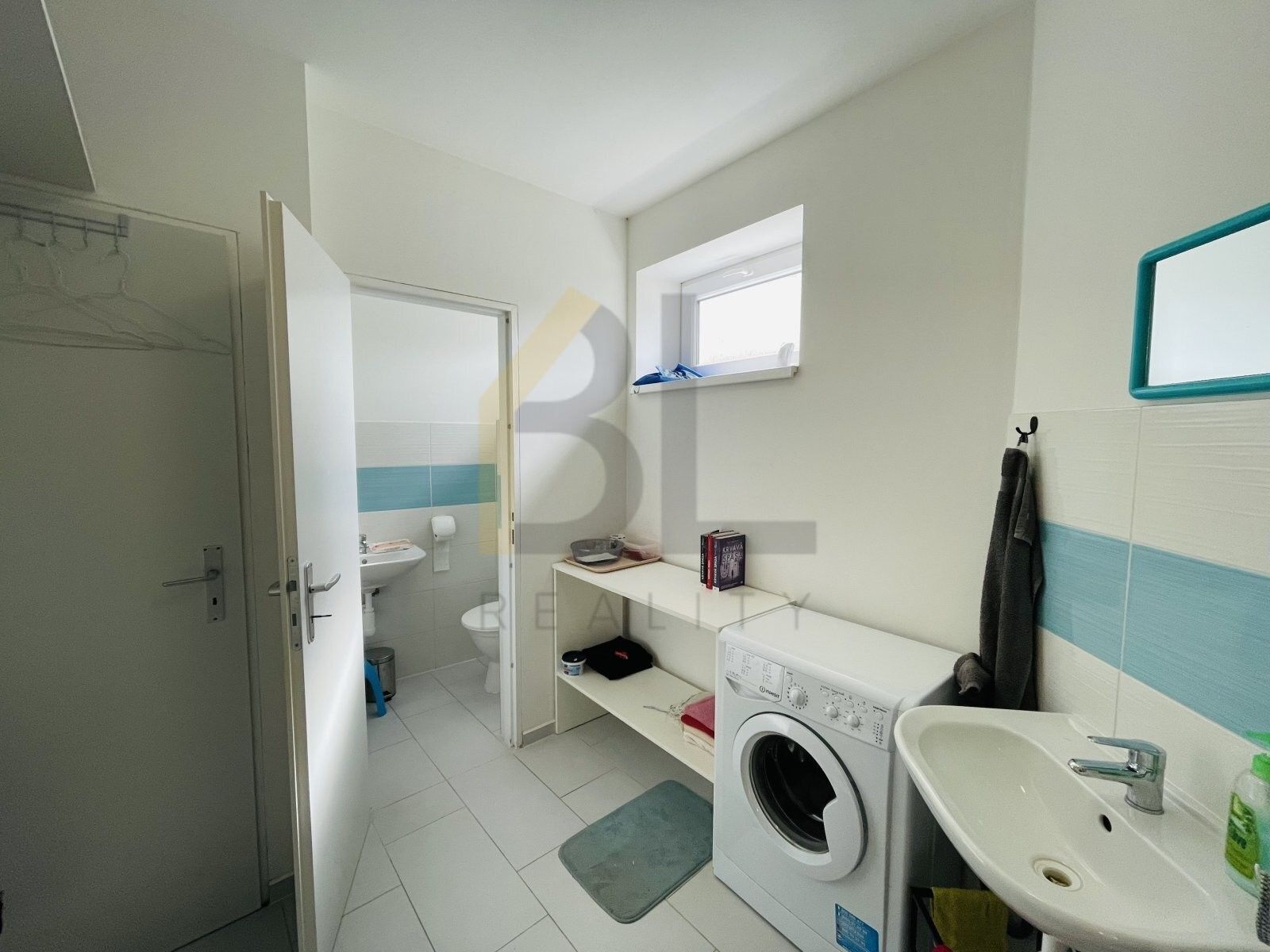 Pronájem komerčního prostoru 122 m² - foto 10