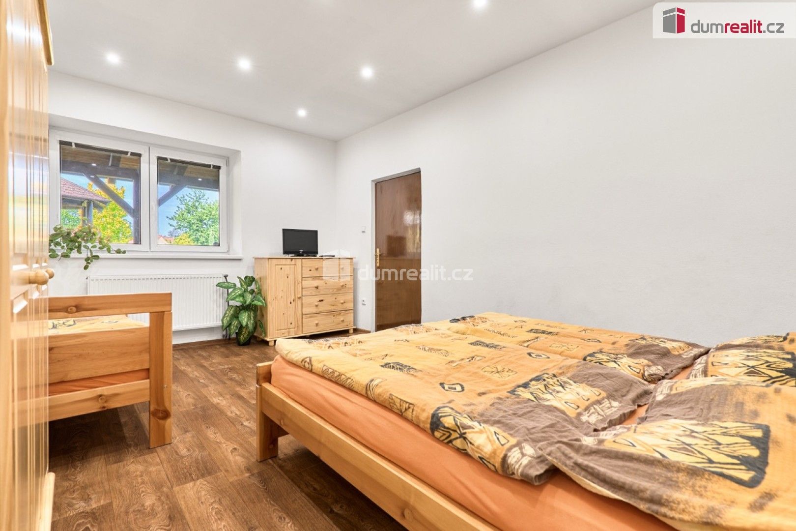 Prodej komerčního prostoru 286 m² - foto 23