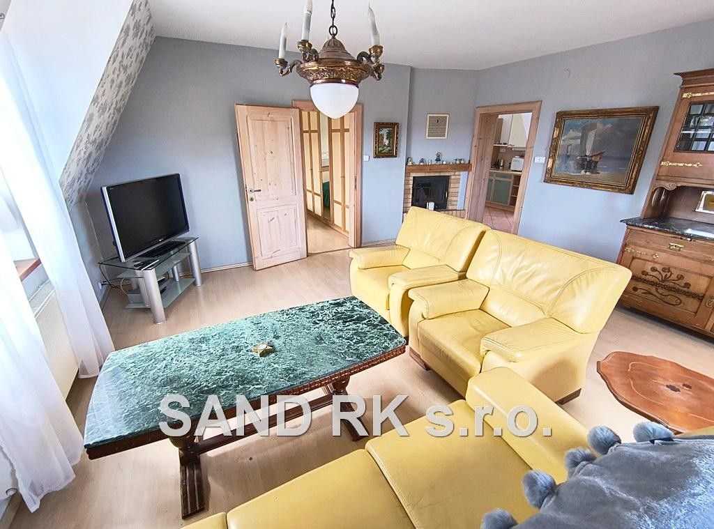 Prodej nemovitosti 211 m² - foto 3
