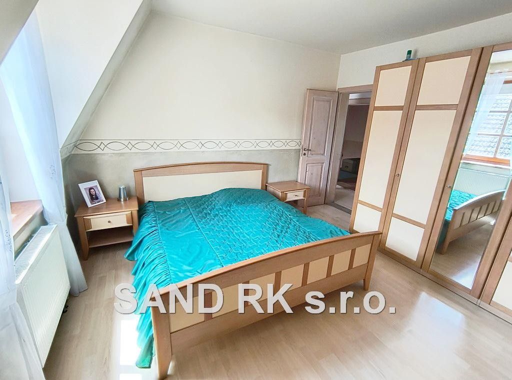 Prodej nemovitosti 211 m² - foto 18