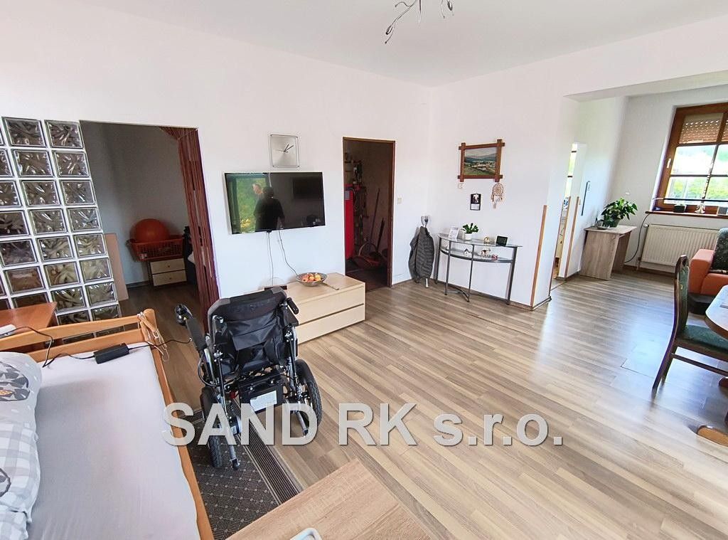 Prodej nemovitosti 211 m² - foto 21