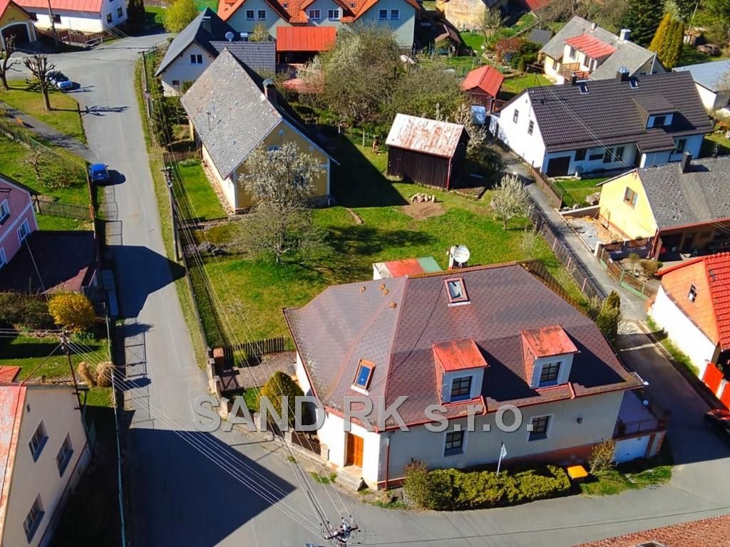 Prodej nemovitosti 211 m² - foto 30