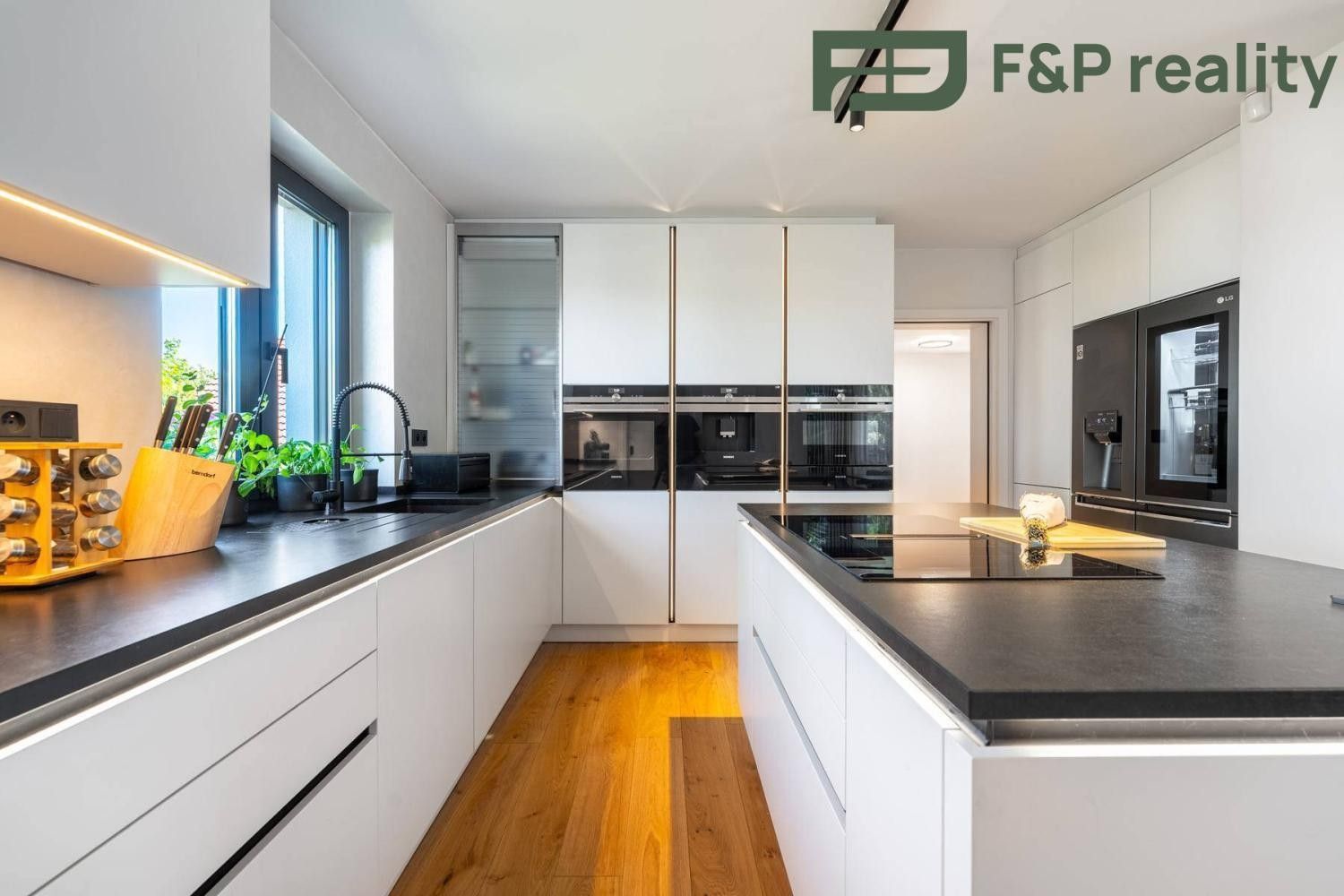 Prodej domu 320 m² - foto 5